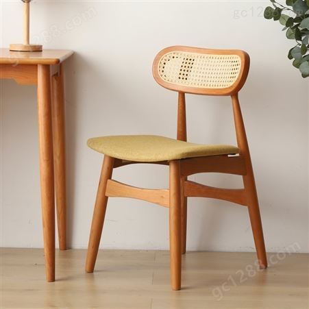 三只耳北欧全实木餐椅现代简约家用实木靠背书房椅日式樱桃木椅子