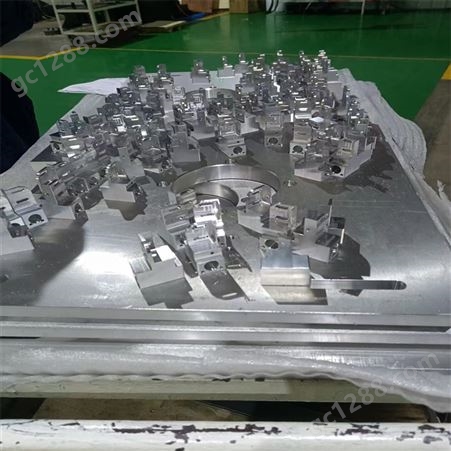 工业铝合金配件 冲压雕刻铝件 激光切割来图加工